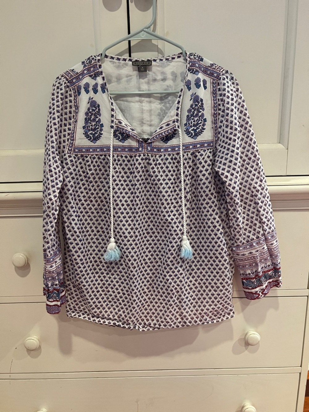 Point Sur- Bohemian Printed Peasant Blouse - White & Blue